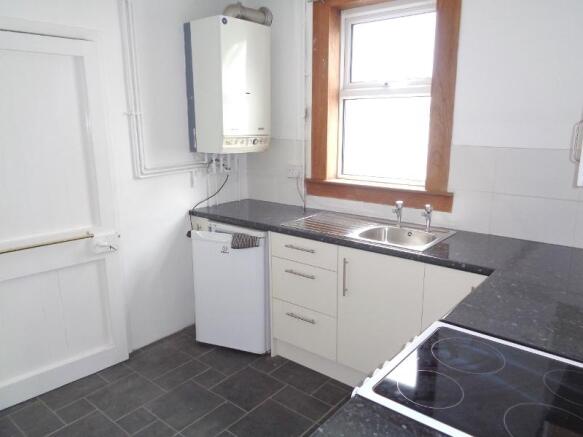 KITCHEN 2
