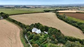 Tregondean Farm, Access To Tregondean, Gorran, St. Austell PL26 6NE
