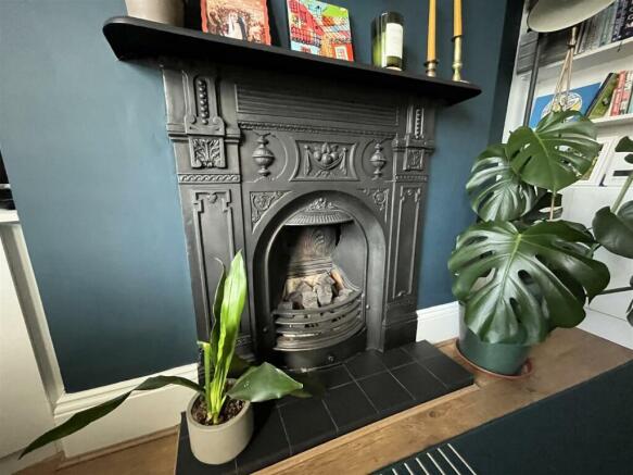 Lounge - Fireplace Feature