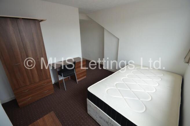 5 bed Terraced to rent Image 11