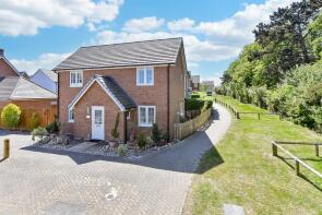 18, Holm Oak Walk, Deal CT14 0ER