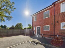91, Booth Park, Northampton NN3 6HS