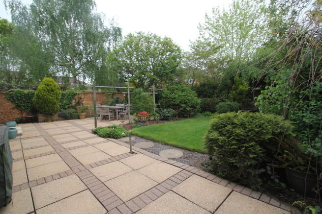 Photo 11