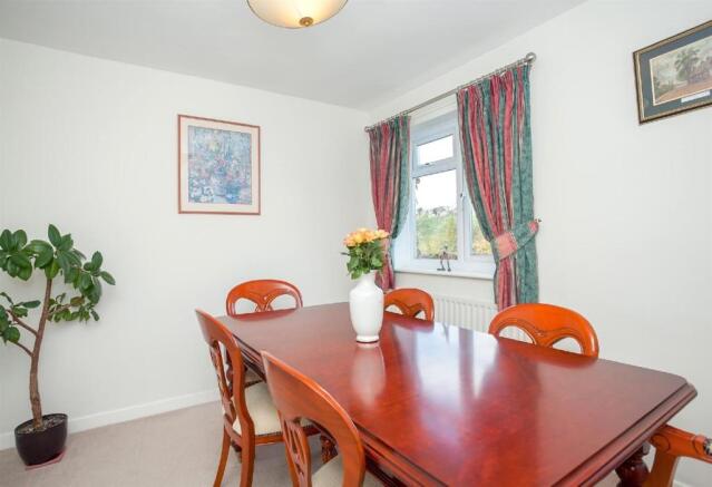 Dining Room.jpg