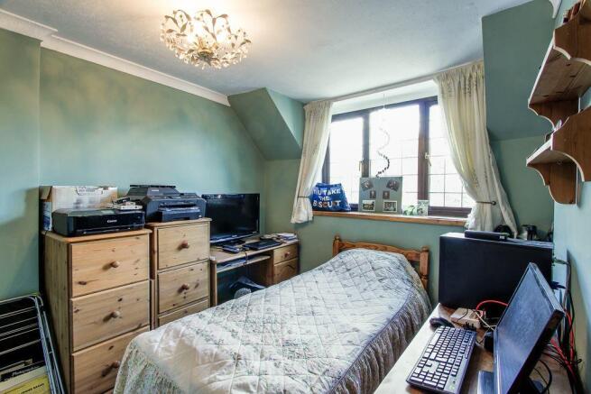 Bedroom 2 (Double)