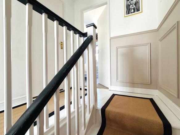 2 bed Terraced for sale Image 11