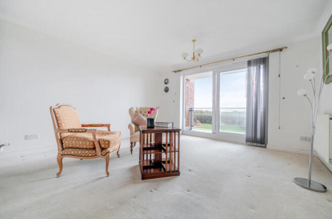 1376032-24-690df8...