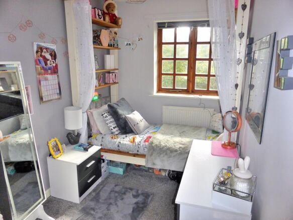 Photo 9