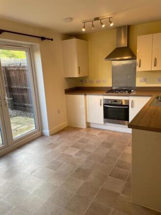 5 Blackcurrent Grove Kitchen
