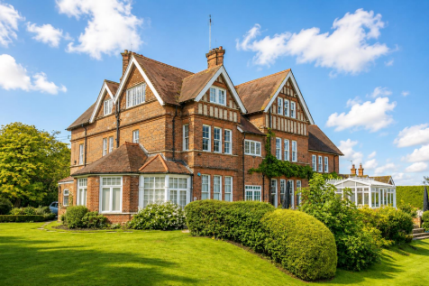 Ponsbourne Manor, Newgate Street Village, Hertford