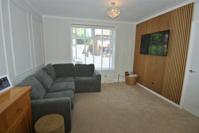 Lounge area 1 - Copy.JPG