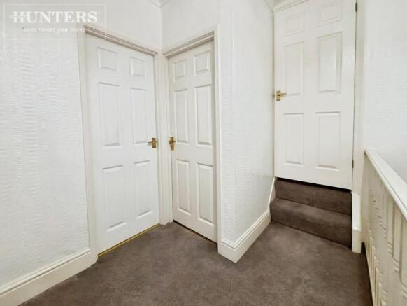 3 bed Terraced to rent Image 10