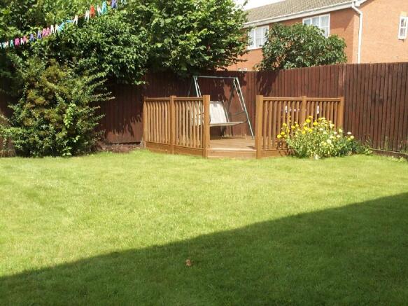 Photo 10