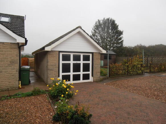 Detached Garage