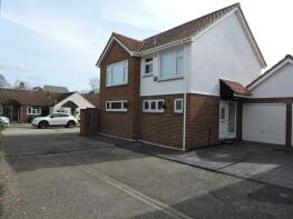 6, Thrifts Mead, Theydon Bois, Epping CM16 7NF