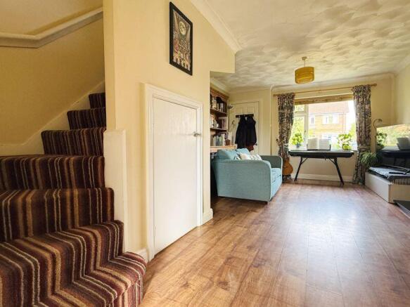 2 bed Semi-Detached for sale Image 7