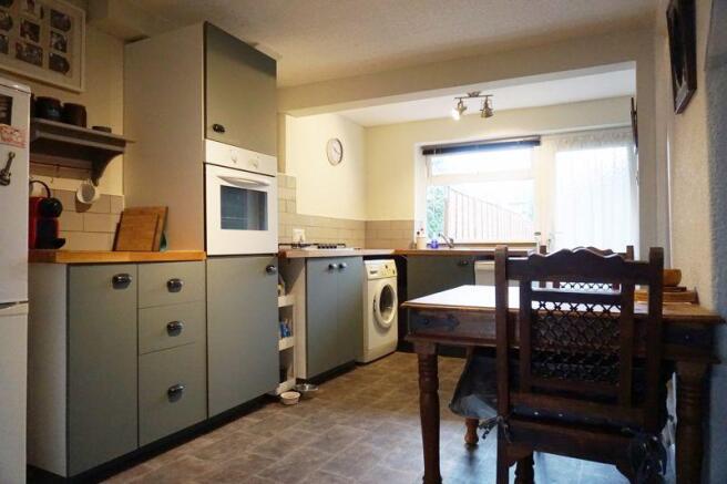 Kitchen/Dining...
