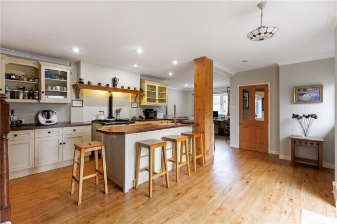 Kitchen / Breakfast