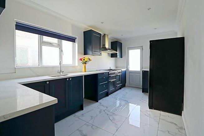 Kitchen / Breakfast Room