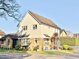 75, Monmouth Drive, Verwood BH31 6TN