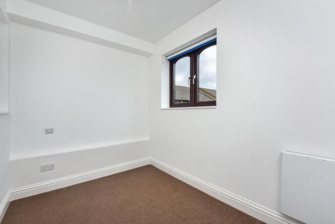Bedroom alt
