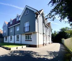 1, Warren Court, Park View, Canterbury CT2 0NW