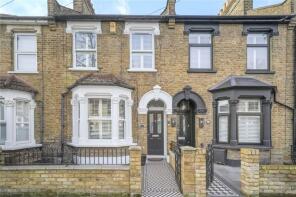 14, Marten Road, London E17 4NN
