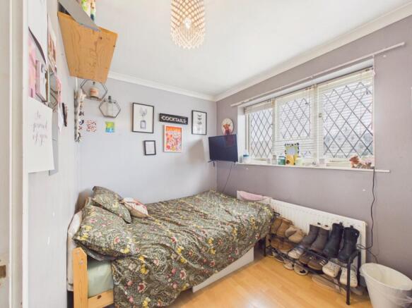 3 bed Semi-Detached for sale Image 6