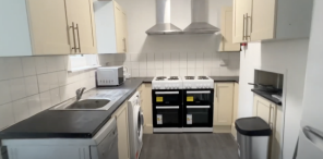 14, Carlton Terrace, Eldad Hill, Plymouth PL1 5EA