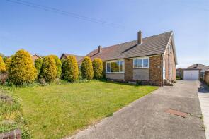 14, Lincoln Crescent, South Elmsall, Pontefract WF9 2TJ