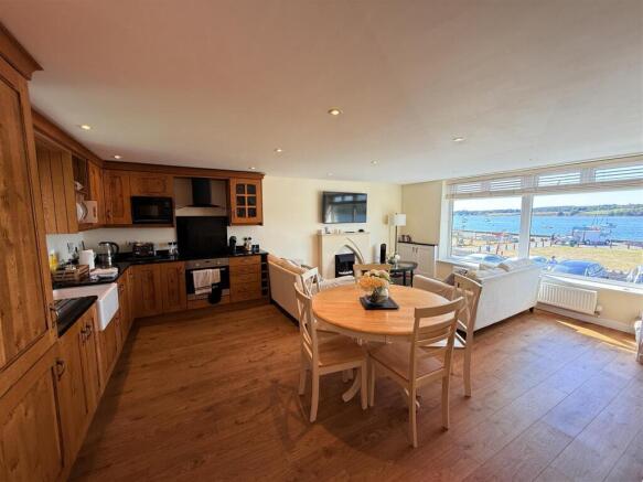 Kitchen living area