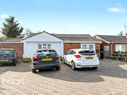 27, Saffron Close, Reading RG6 7JA