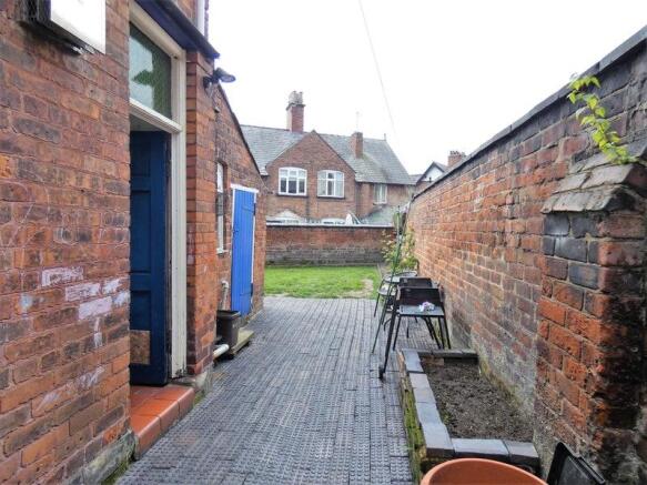 Photo 23