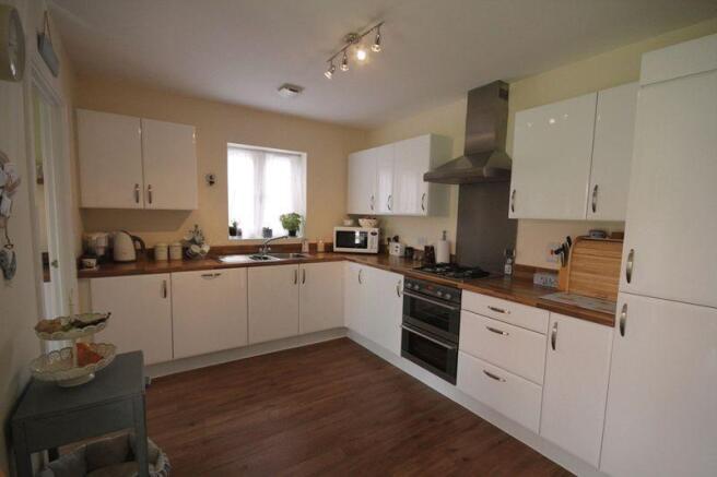Kitchen 1
