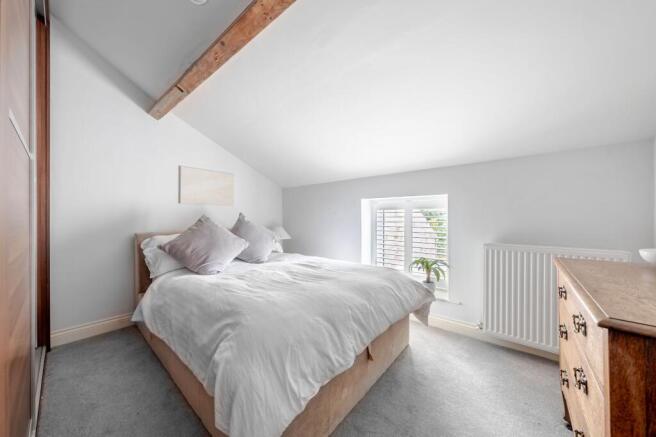 2 bed Flat to rent Image 11