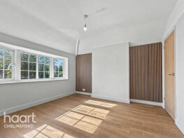 2, Hayes Close, Chelmsford CM2 0RN