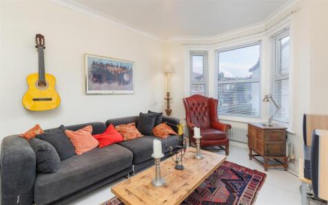 VERSATILE PERIOD PROPERTY - St Marys Road, Cowes