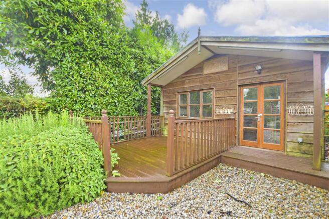 Workshop/Outbuildings