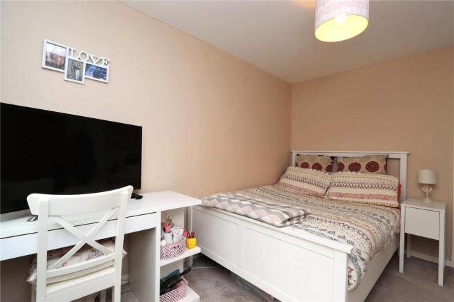 Bedroom 2 Pic 2