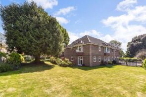 Flat 16, 4 Avalon Court, Horndean Road, Emsworth PO10 7PB