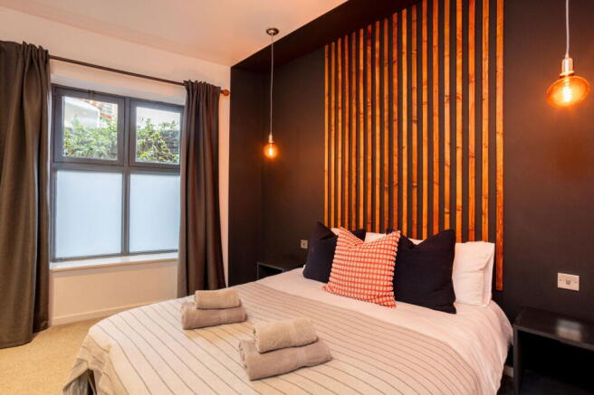 2 bed Duplex for sale Image 11