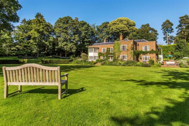 house. estate agent 