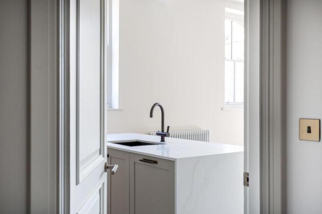 2 bed Duplex for sale Image 12