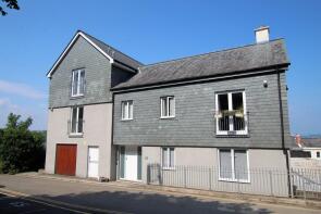 3, Fountain Court, Smithick Hill, Falmouth TR11 3AX