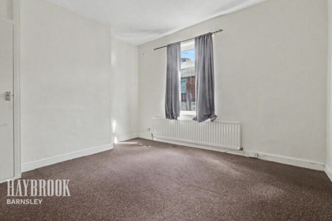 2 bed Terraced for sale Image 8