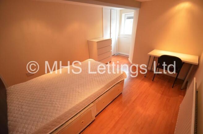 5 bed Terraced to rent Image 7