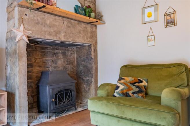 2 bed Terraced for sale Image 4