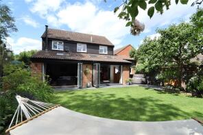 2, Walgrave Drive, Bradwell, Milton Keynes MK13 9EU