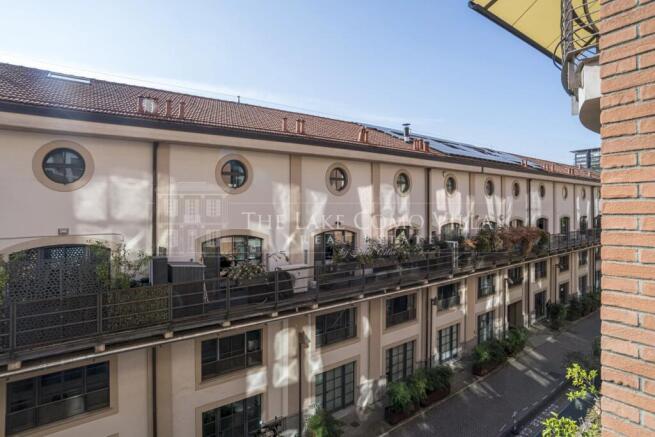 Milano the lake como villa-via ripamonti 44