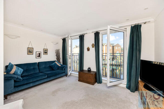 Victory Mews, 37-...
